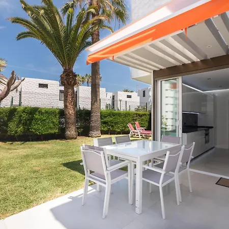 Alloggio in famiglia Apartamerica 341. Lujo.vista Mar Playa de las Americas (Tenerife)