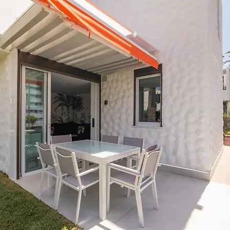 홈스테이 Apartamerica 341. Lujo.vista Mar